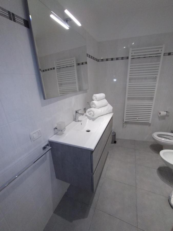 Adamello Peak Apartments Temù Εξωτερικό φωτογραφία